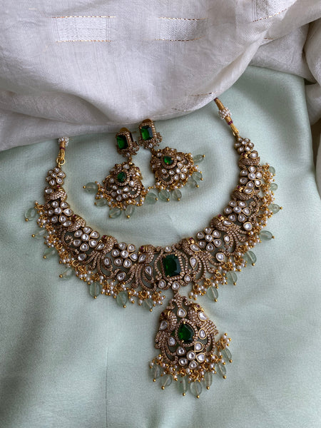 Victorian Green Necklace with earrings