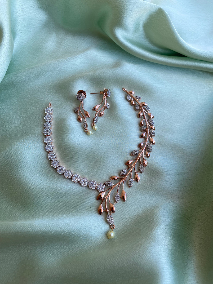 Rose gold Leaf Necklace with Earrings –