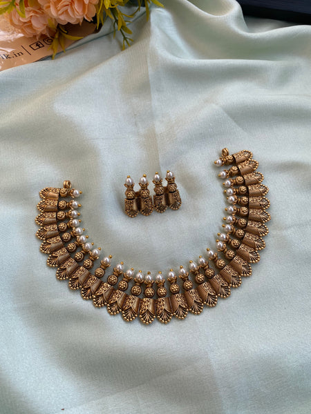 Simple Copper Pearl Necklace with Earrings