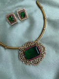 AD Pendant Premium Hasli with Earrings