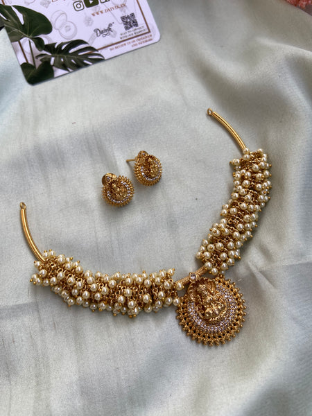 Lakshmi Cluster Pearl Hasli Necklace With Earrings Daivik in lakshmi-cluster-pearl-hasli-necklace-with-earrings-daivik-in