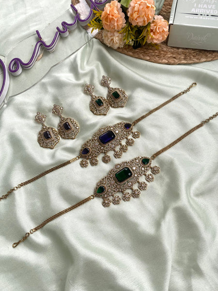 Victorian Choker with Hanging Flower pendant & Earrings in two Colors