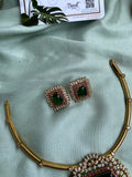 AD Pendant Premium Hasli with Earrings