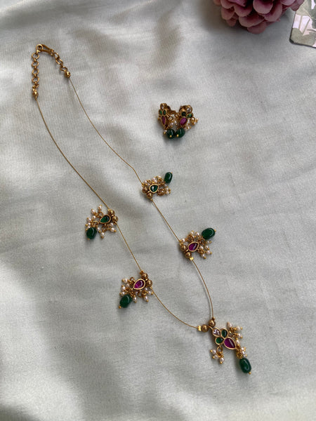 Invisible Kemp Ruby Green Chain with Earrings