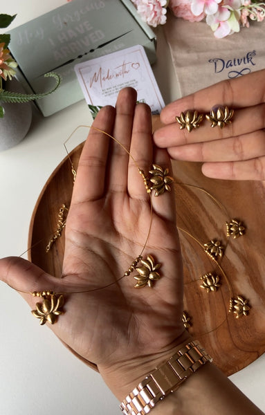 Invisible Flower Chain with Earrings