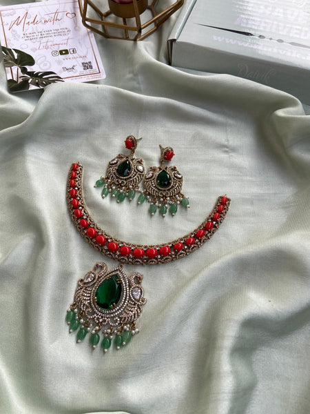 Coral AD Victorian Peacock Necklace with Earrings