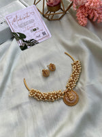 Lakshmi Cluster Pearl Hasli Necklace with Earrings