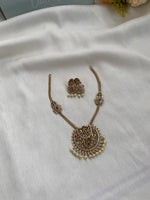 Simple Short Necklace with  Earrings