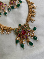 Ruby Green Hasli Necklace with Earrings