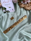 Elakkathali Coin Ruby Green Choker with Earrings