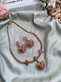 Hanging Pendant Mesh Adigai Necklace with Earrings