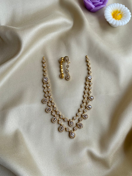 2 Layered Necklace with earrings