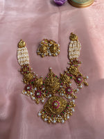 Antique Nagasi Pearl necklace with earrings