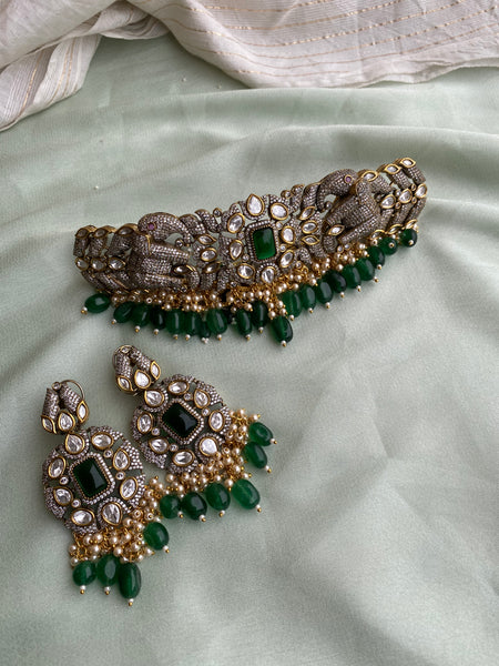Victorian Elephant Emerald Choker with earrings