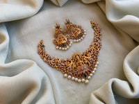 Lakshmi necklace with earrings