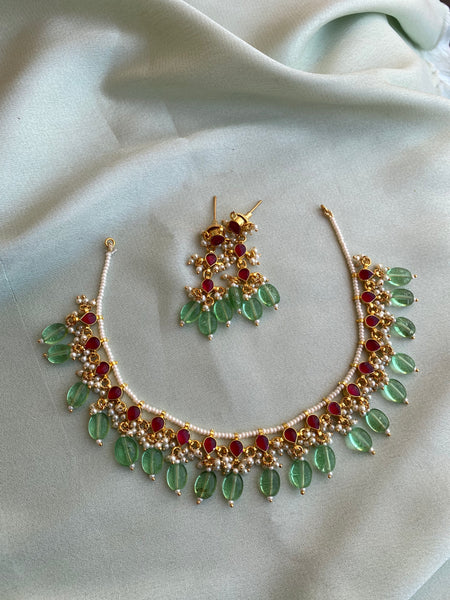 Simple kundan choker discount set