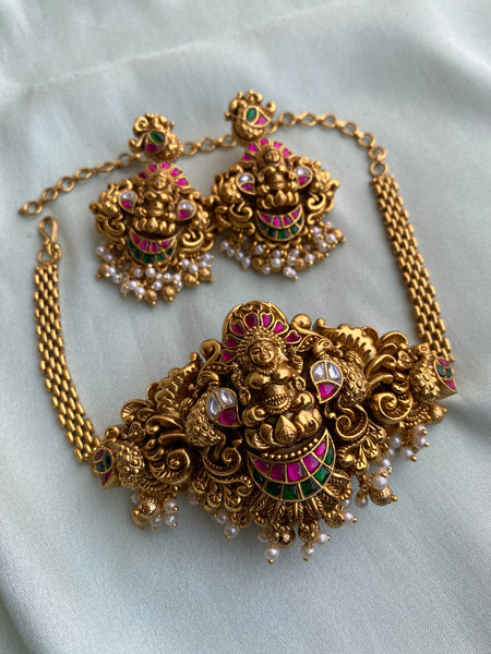 Antique kemp Brass choker with earrings