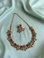 Floral kemp Guttaspusalu necklace